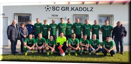 Neuen Dressen! Seefeld Kadolz Fußballteam Seefeld Kadolz